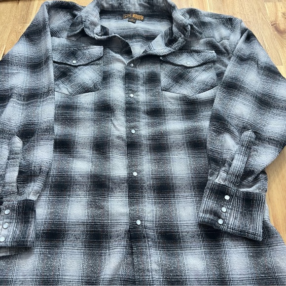 Canyon Guide Other - Canyon Guide Outfitters Plaid Flannel Shirt Men’s XL LS Snap Western